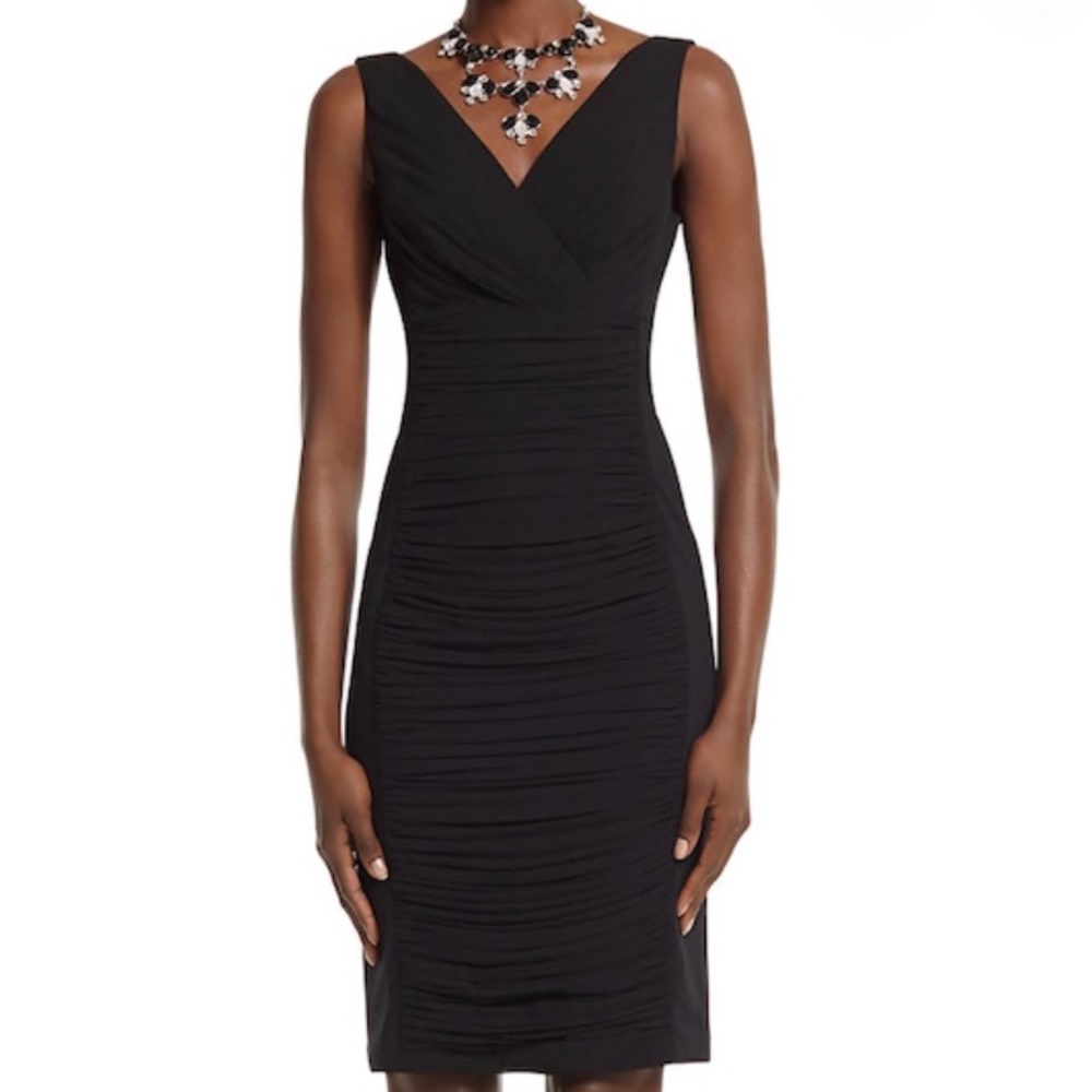 [White House Black market]• slimming ruche…